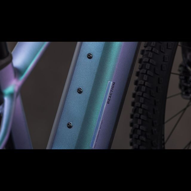 CUBE Reaction Hybrid Race 800 sähköpyörä